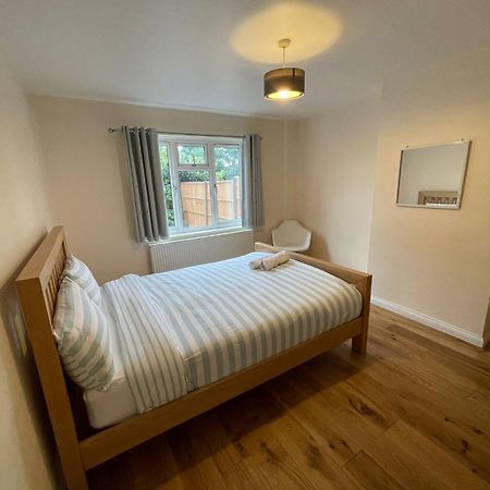 Daisy Apartamento Whetstone Exterior foto