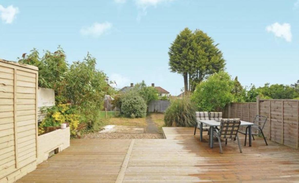 Daisy Apartamento Whetstone Exterior foto