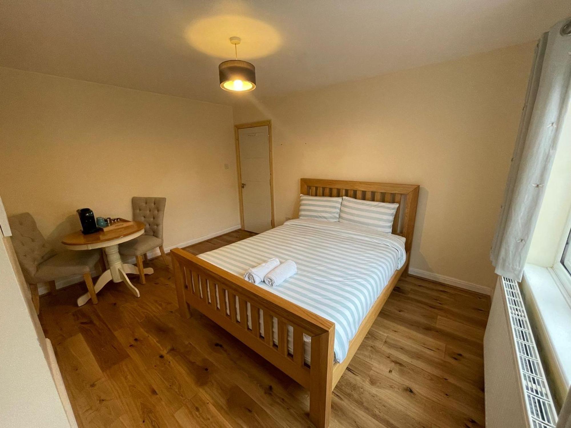 Daisy Apartamento Whetstone Exterior foto
